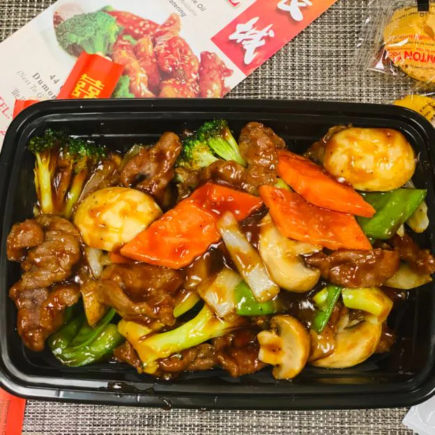 Black Pepper Beef at Great Wall, Chinese Restaurant in Dumont